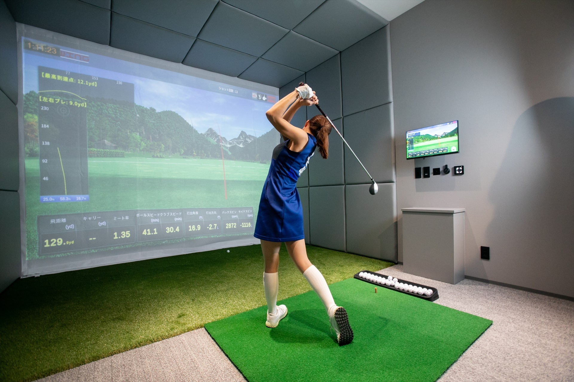 STEP05｜打席利用開始｜1コマにつき50分間ご利用いただけます。プラチナプランの会員様は、2コマ連続（合計110分間）のご利用が可能です。